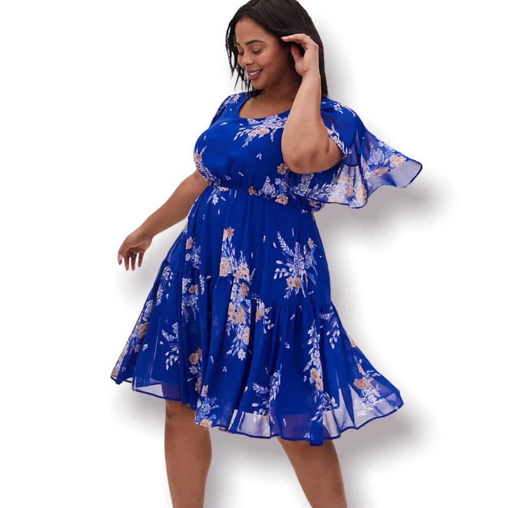 NWT Torrid Blue Floral Chiffon Skater Dress Size 3X.